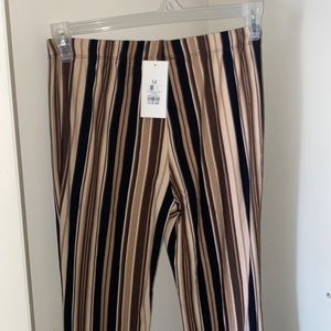High-Waisted Bootcut/Flare Leggings from Urban Planet